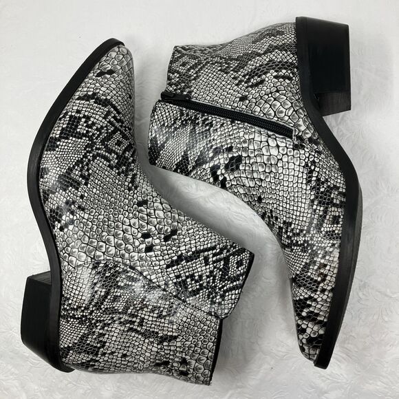 Women's Black and Gray Ankle Boots - Picture 3 of 12